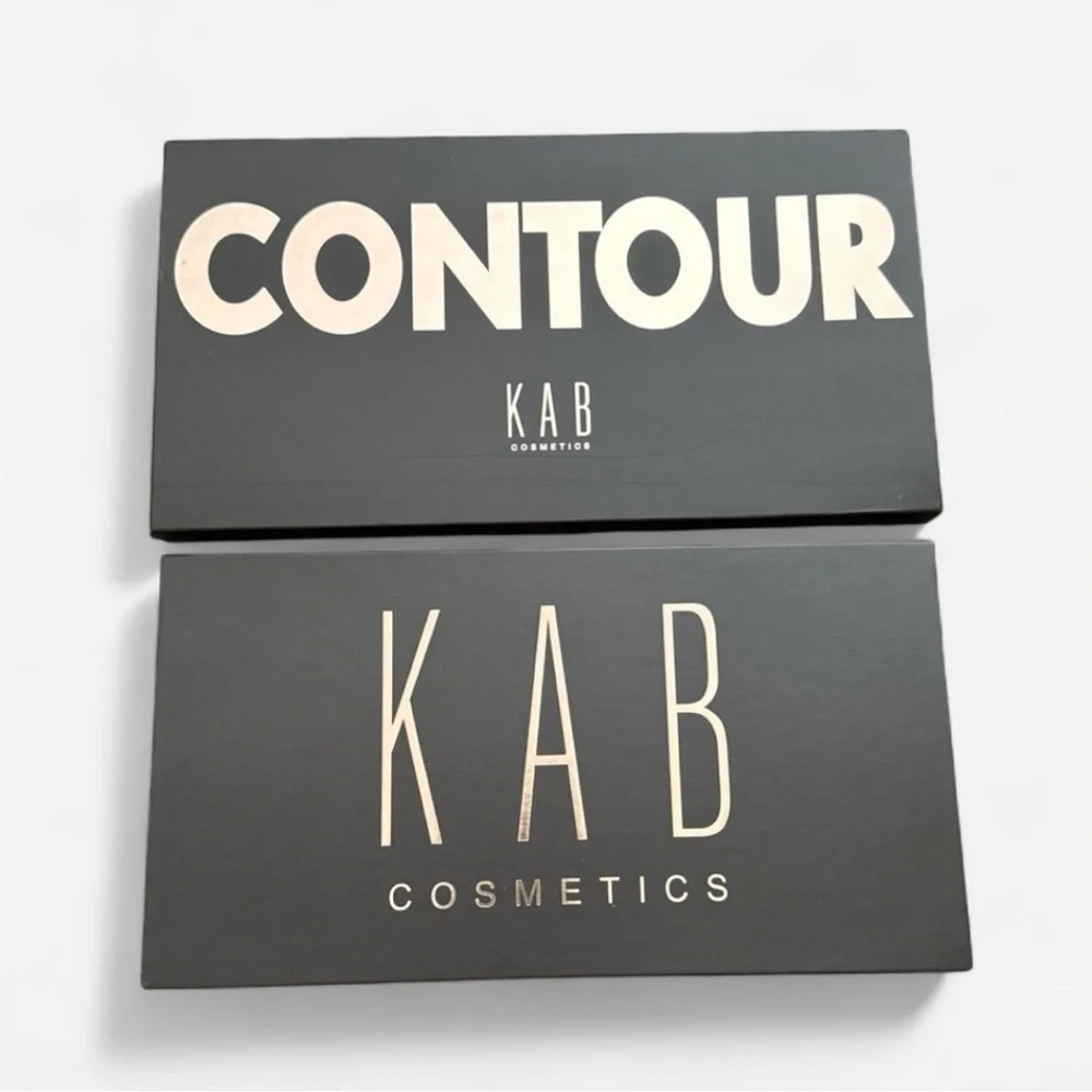 KAB Cosmetics Volume 1 Contour Palette